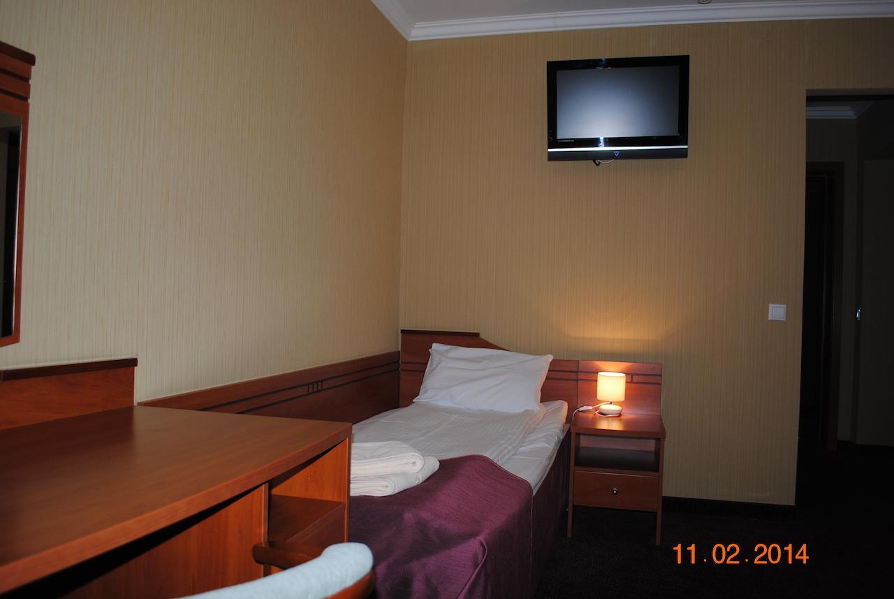 Hotel Zloty Mlyn Polichno Zimmer foto